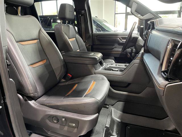 Used 2024 GMC Sierra 2500 AT4 w/ AT4 Premium Plus Package AWD/4WD image 27