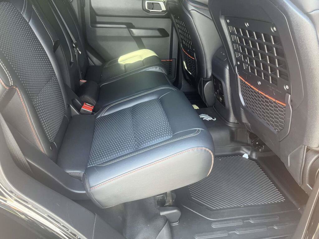 Certified 2024 Ford Bronco Raptor w/ Interior Carbon Fiber Pack 6 AWD/4WD image 20