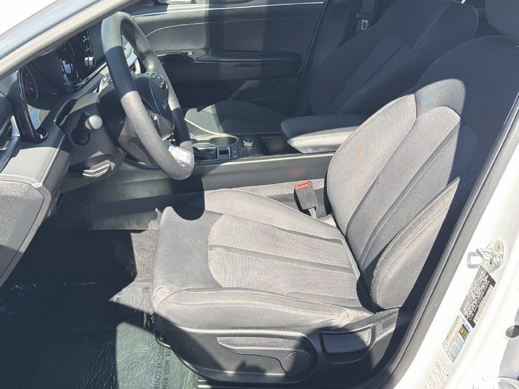 Used 2022 Kia K5 LXS FWD image 19
