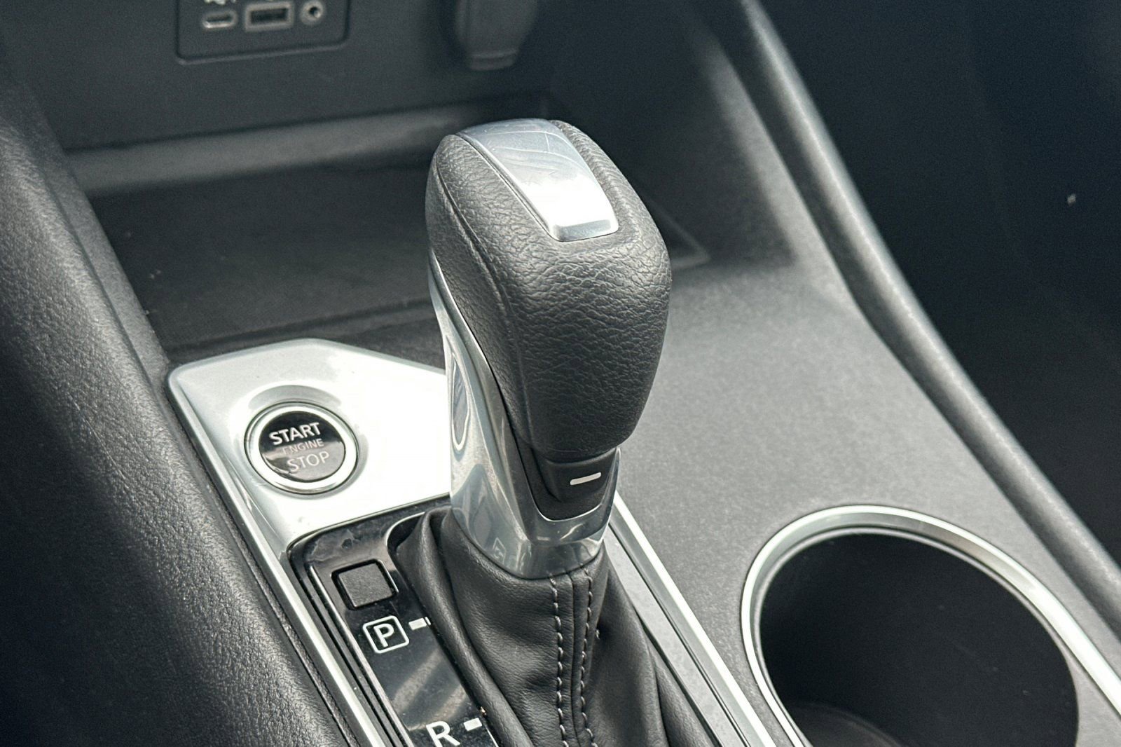 Used 2022 Nissan Altima 2.5 SV FWD image 16