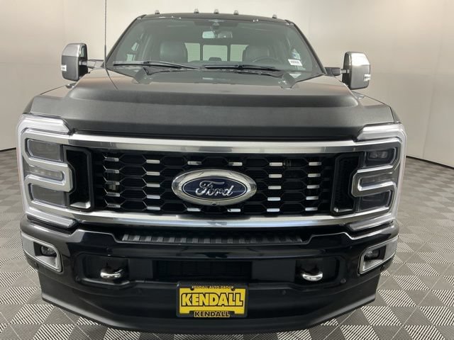 Certified 2023 Ford F350 Platinum AWD/4WD image 2