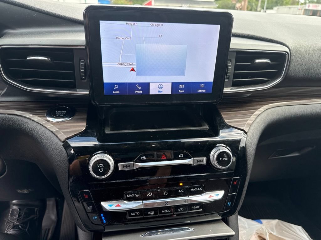 Certified 2022 Ford Explorer Limited w/ Equipment Group 301A RWD image 20