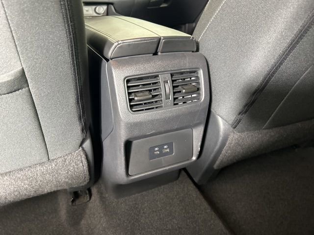 Used 2022 Nissan Rogue SV AWD/4WD image 15