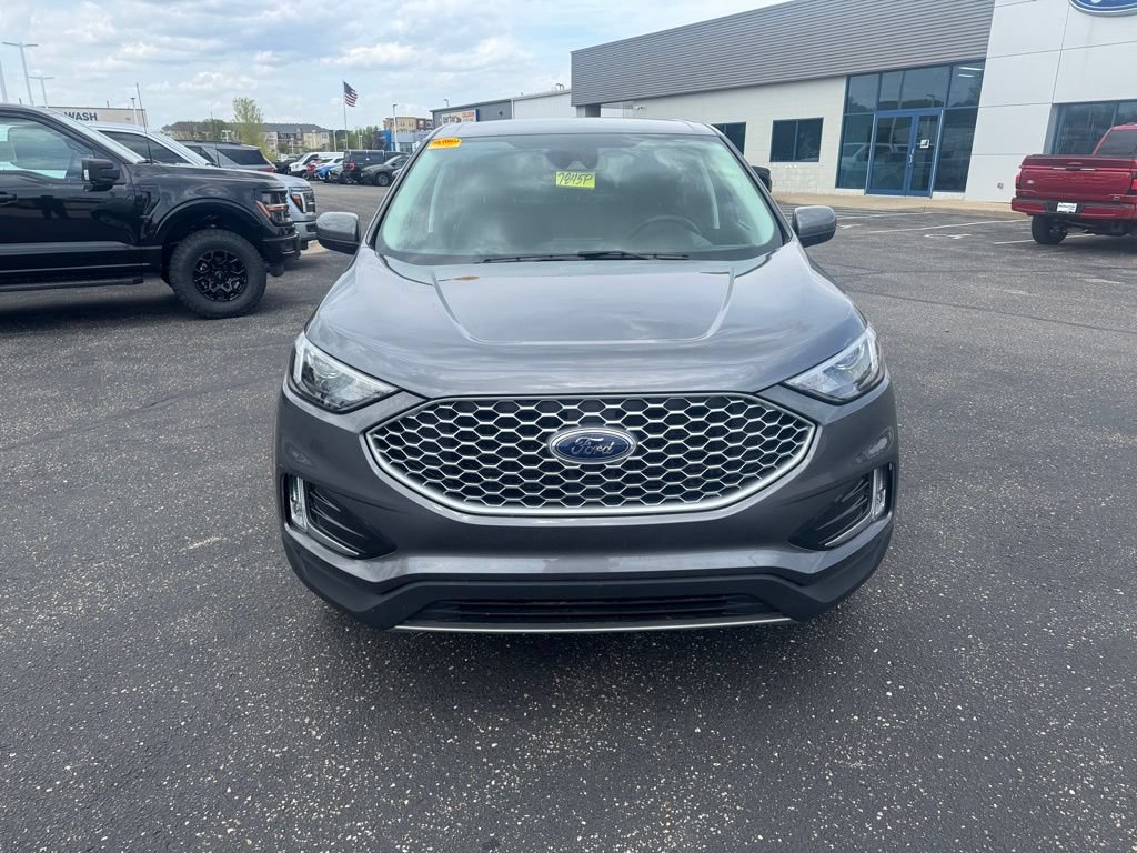 Certified 2024 Ford Edge SEL w/ Convenience Package AWD/4WD image 6
