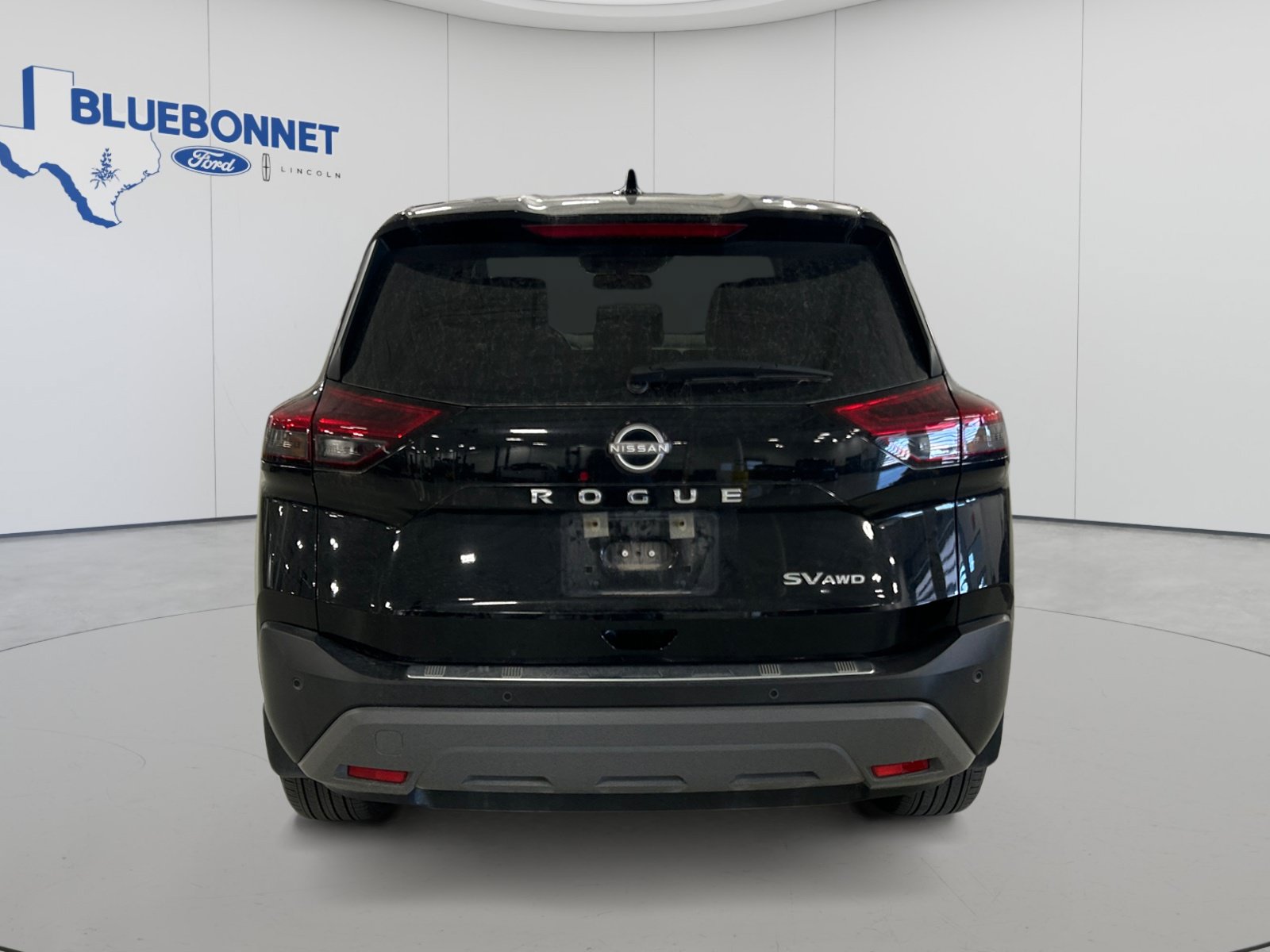 Used 2023 Nissan Rogue SV AWD/4WD image 6