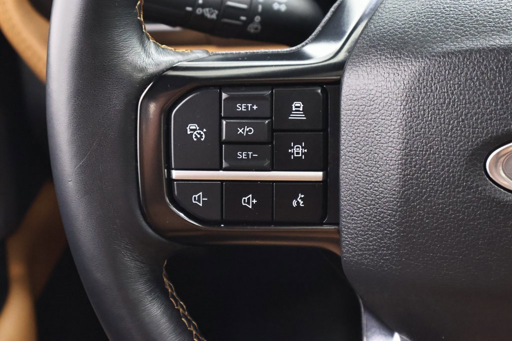 Certified 2024 Ford Expedition Platinum image 30