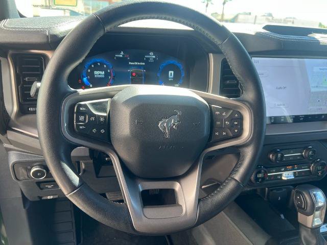 Certified 2025 Ford Bronco Outer Banks AWD/4WD image 11