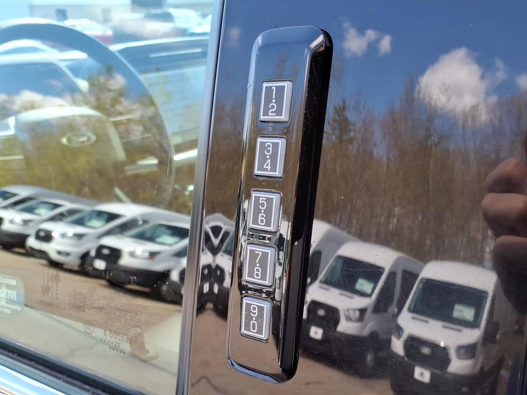 Certified 2022 Ford F150 Lariat w/ Equipment Group 502A High AWD/4WD image 20
