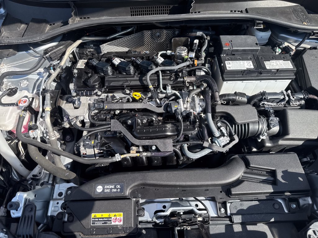 Used 2024 Toyota Corolla Cross LE FWD image 25