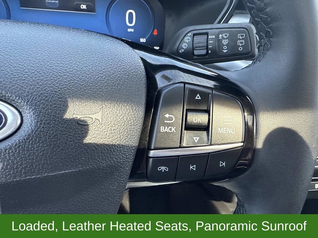 Certified 2024 Ford Escape Platinum AWD/4WD image 30