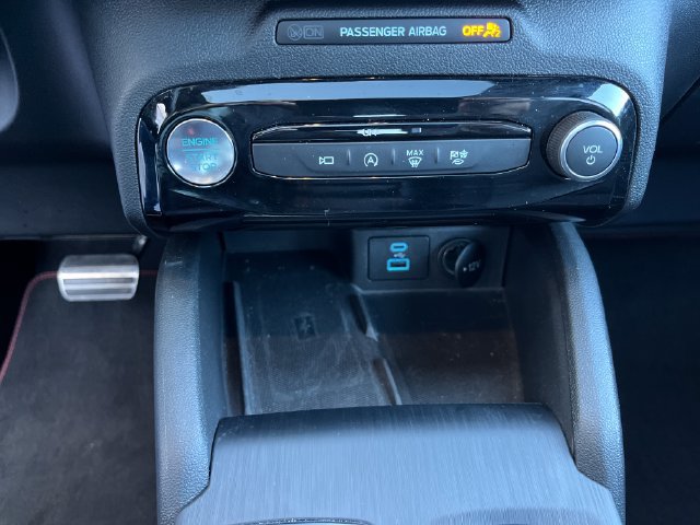 Certified 2023 Ford Escape ST-Line Select w/ Tech Pack #2 AWD/4WD image 38
