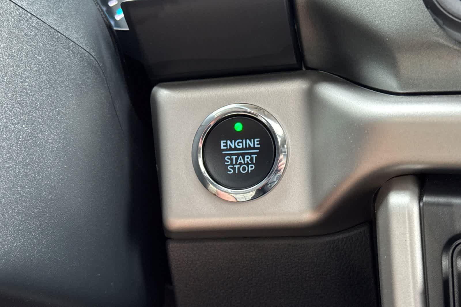 Certified 2024 Ford Expedition XLT AWD/4WD image 24
