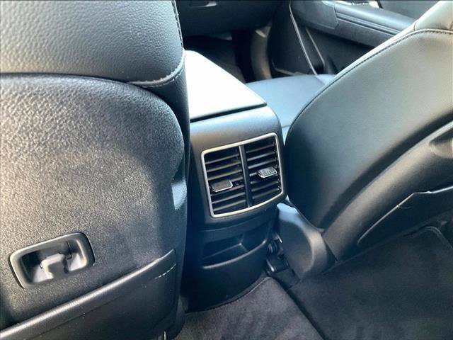 Used 2023 Kia Sportage EX FWD image 23