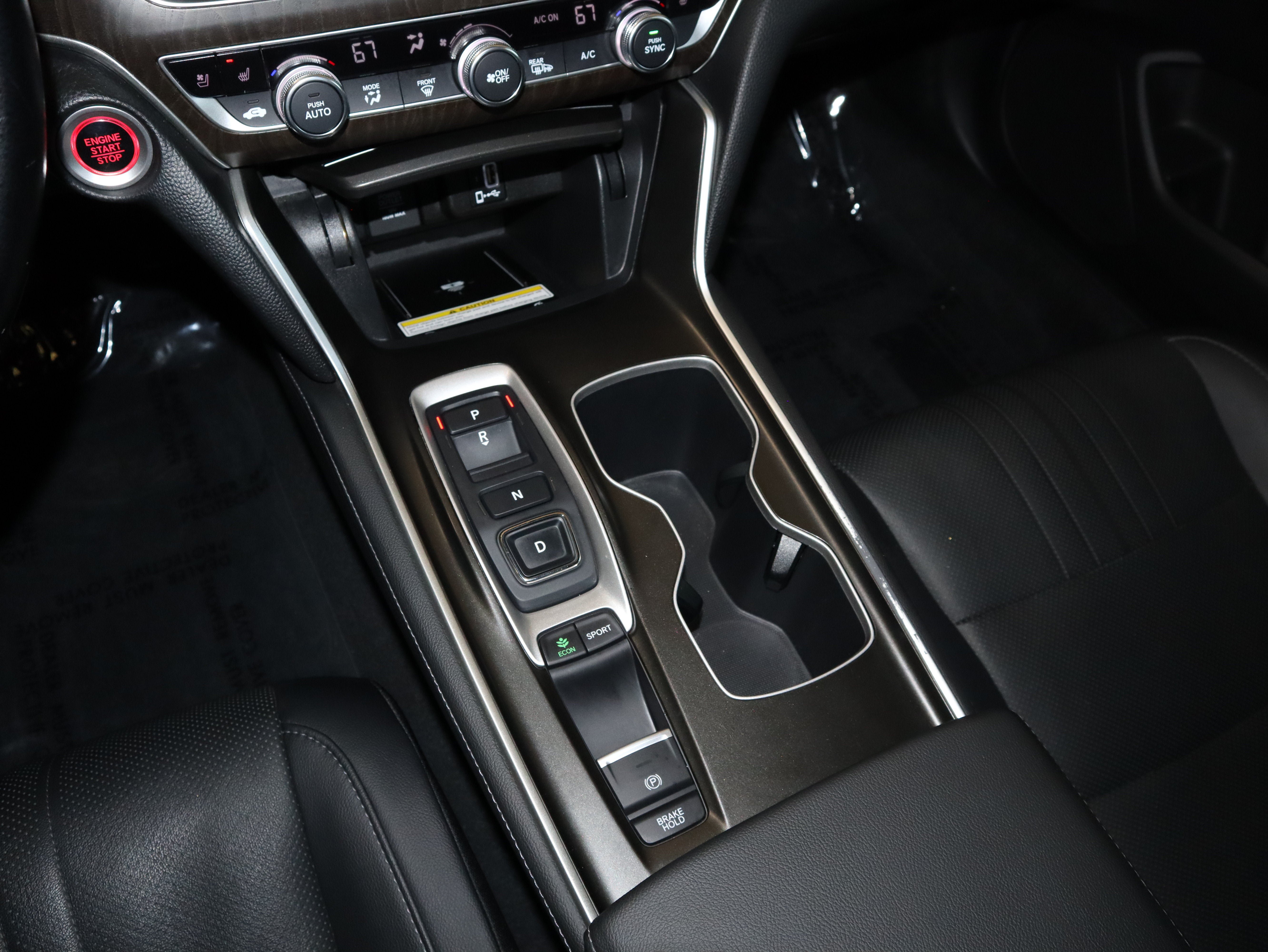 Used 2020 Honda Accord Touring image 31