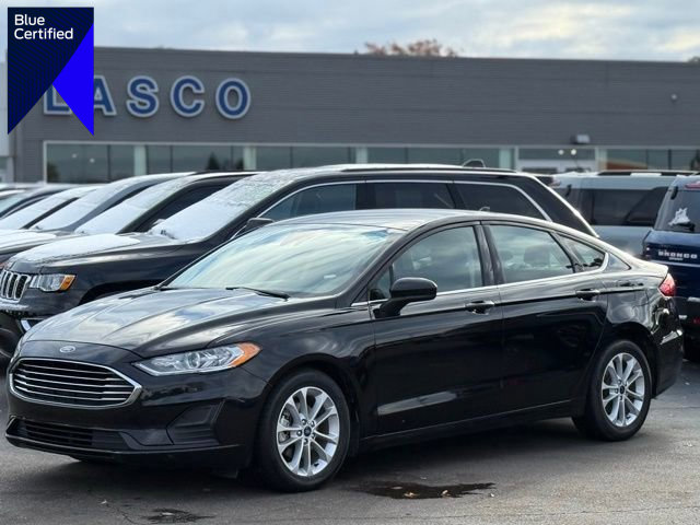 Certified 2020 Ford Fusion SE image 1