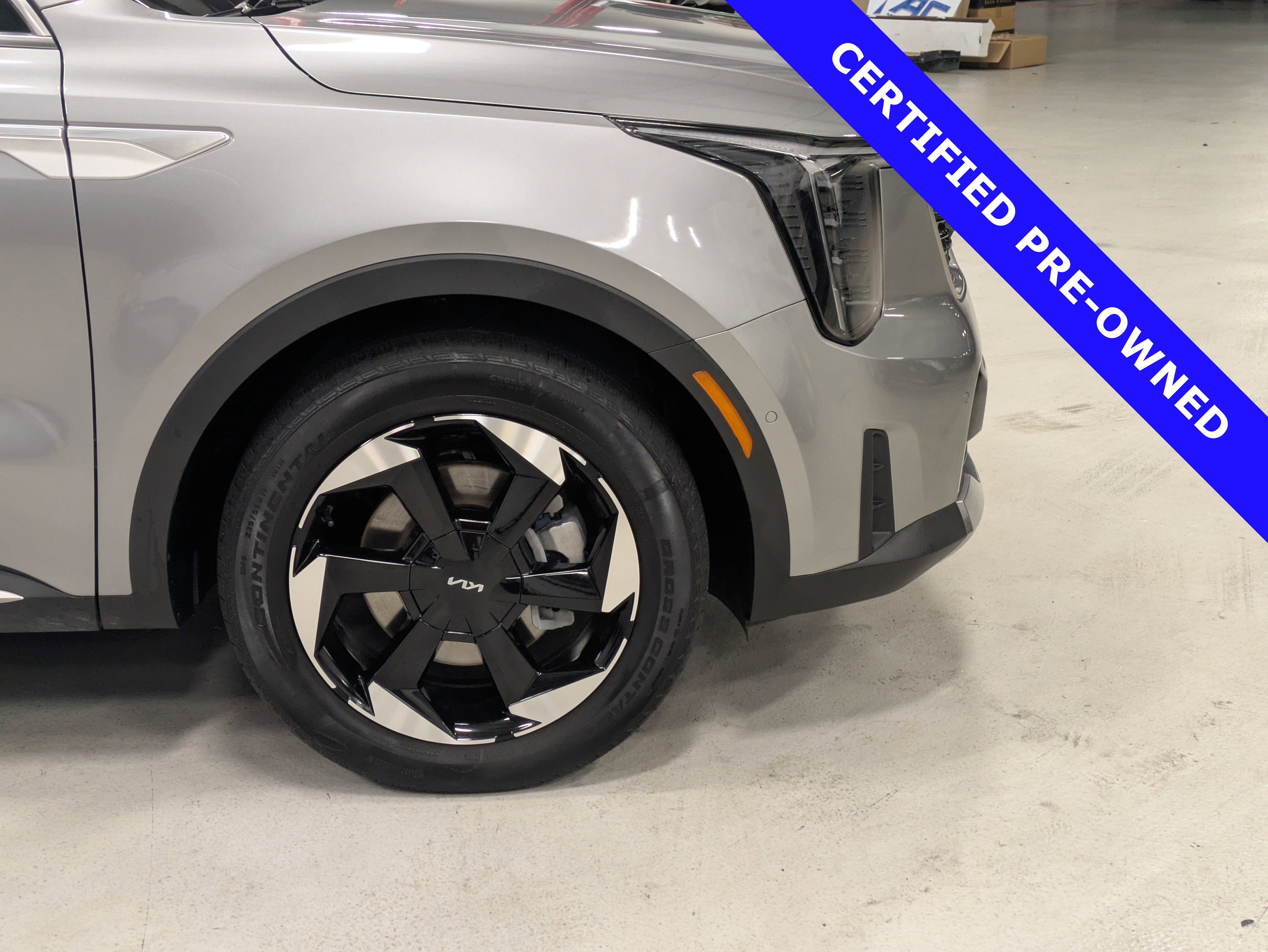 Used 2025 Kia Sorento SX Prestige image 11