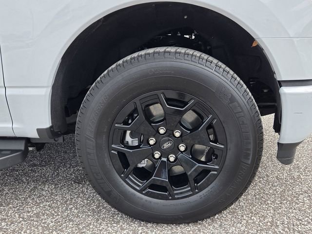 Certified 2025 Ford F150 Lightning XLT AWD/4WD image 12