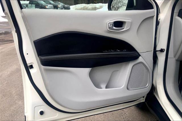 Used 2019 Jeep Compass Latitude w/ Popular Equipment Group image 22