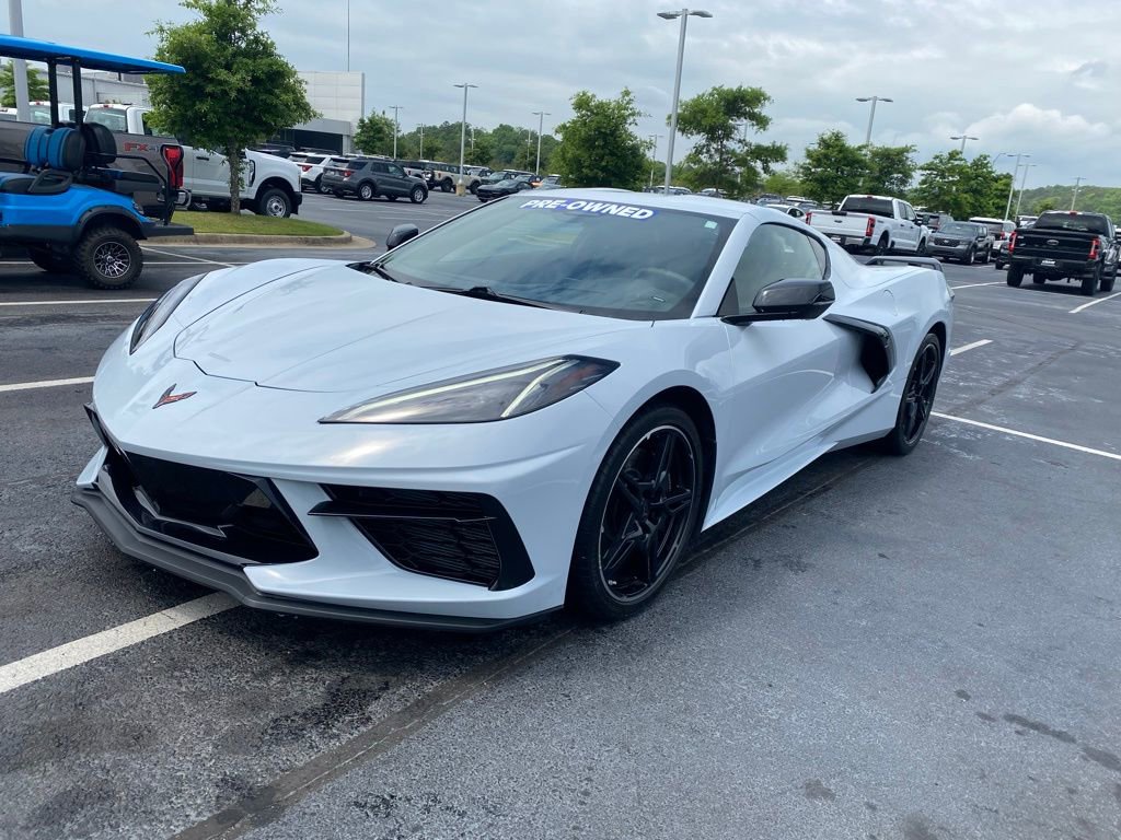 Used 2024 Chevrolet Corvette Stingray Coupe w/ Z51 Performance Package image 3