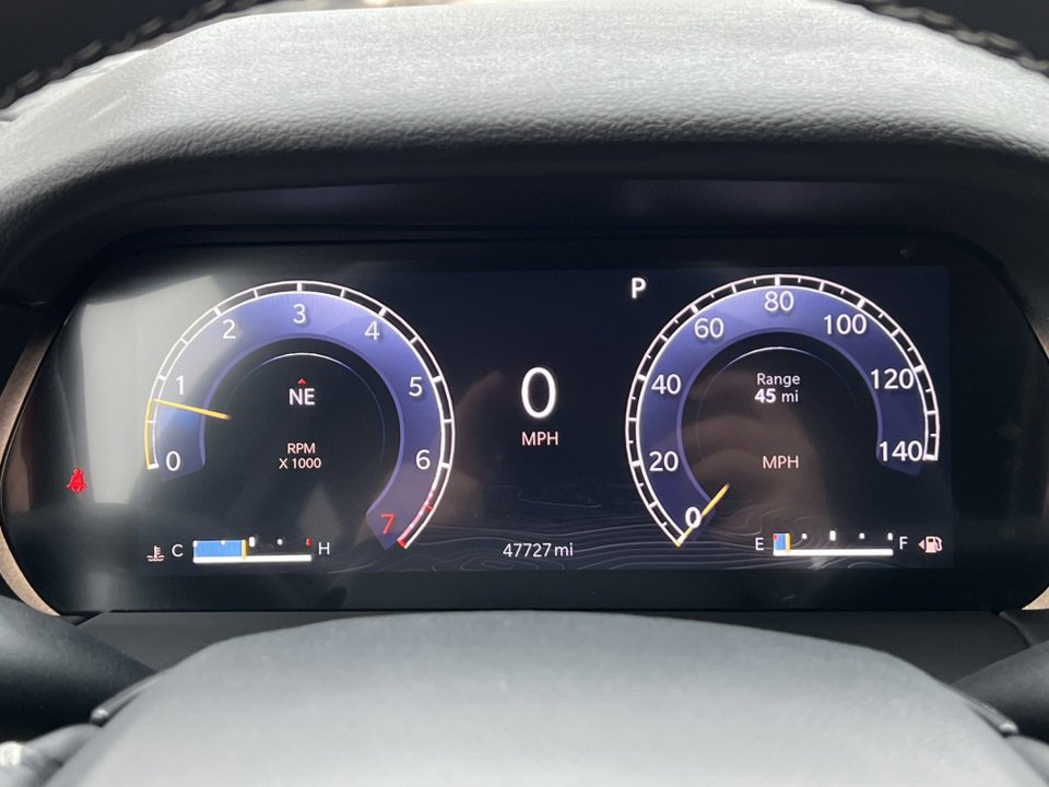 Used 2022 Jeep Grand Cherokee Laredo w/ Luxury Tech Group I image 17