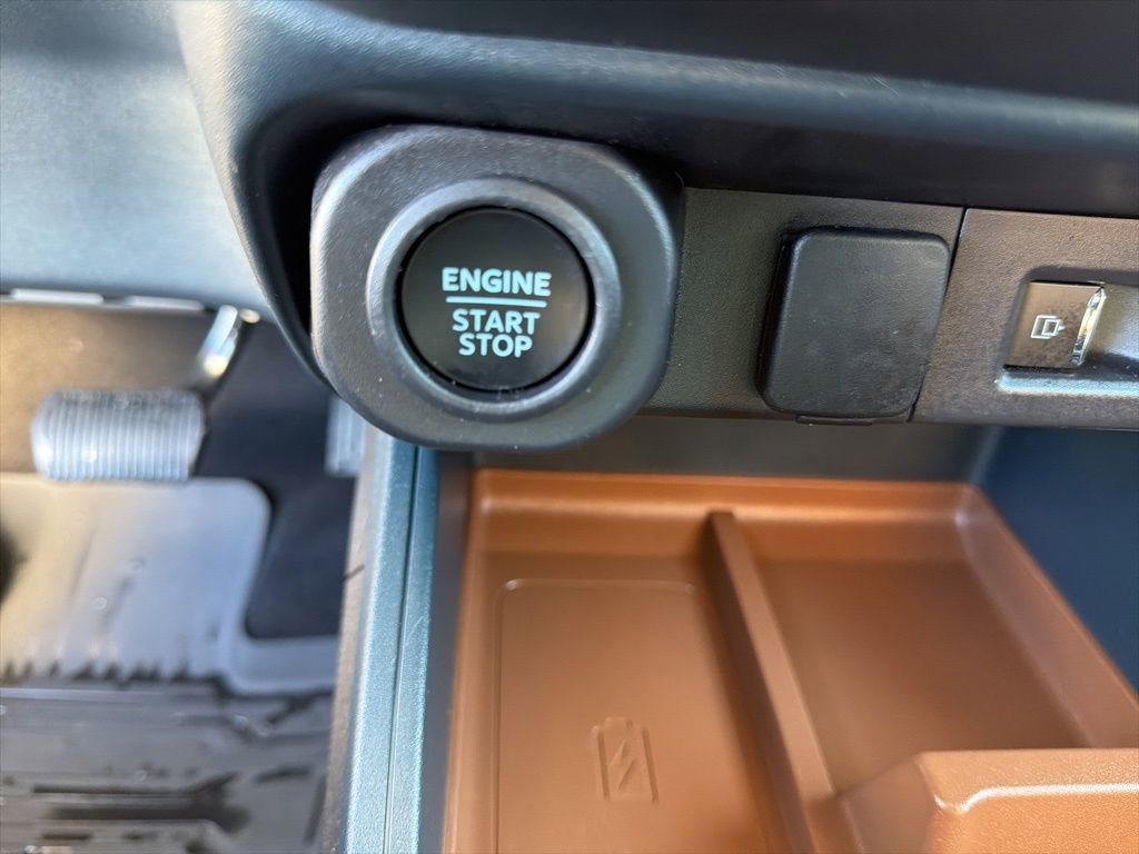 Certified 2024 Ford Maverick Lariat image 23