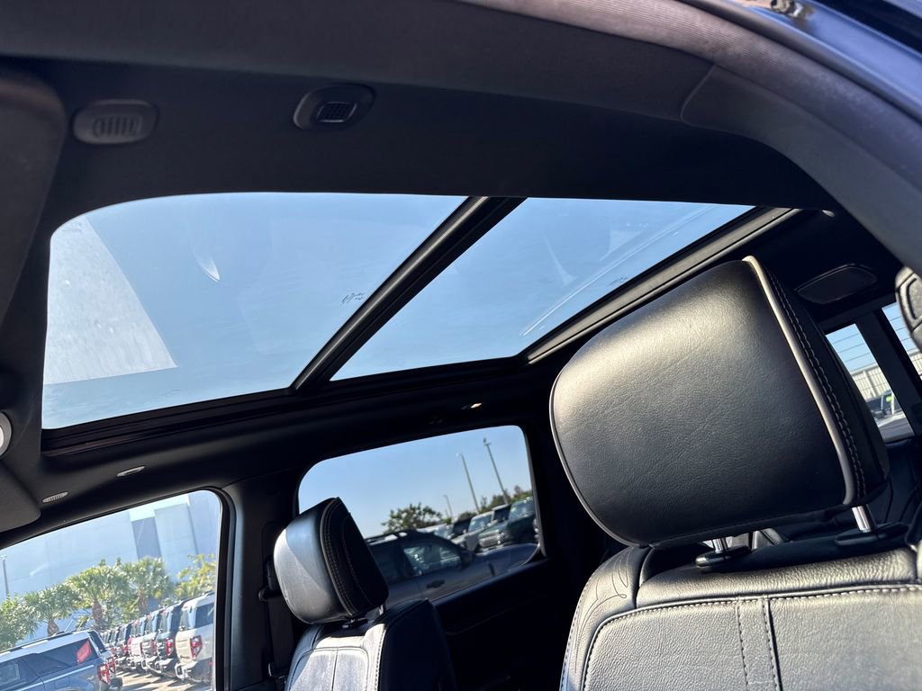 Used 2021 RAM 1500 Limited w/ Night Edition image 11