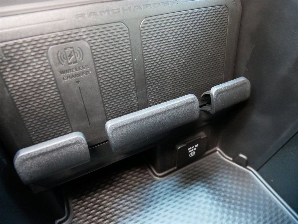 Used 2025 RAM 1500 Big Horn image 26