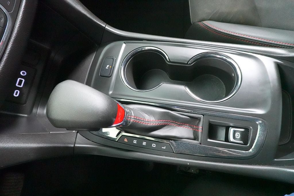 Used 2023 Chevrolet Equinox RS AWD/4WD image 16