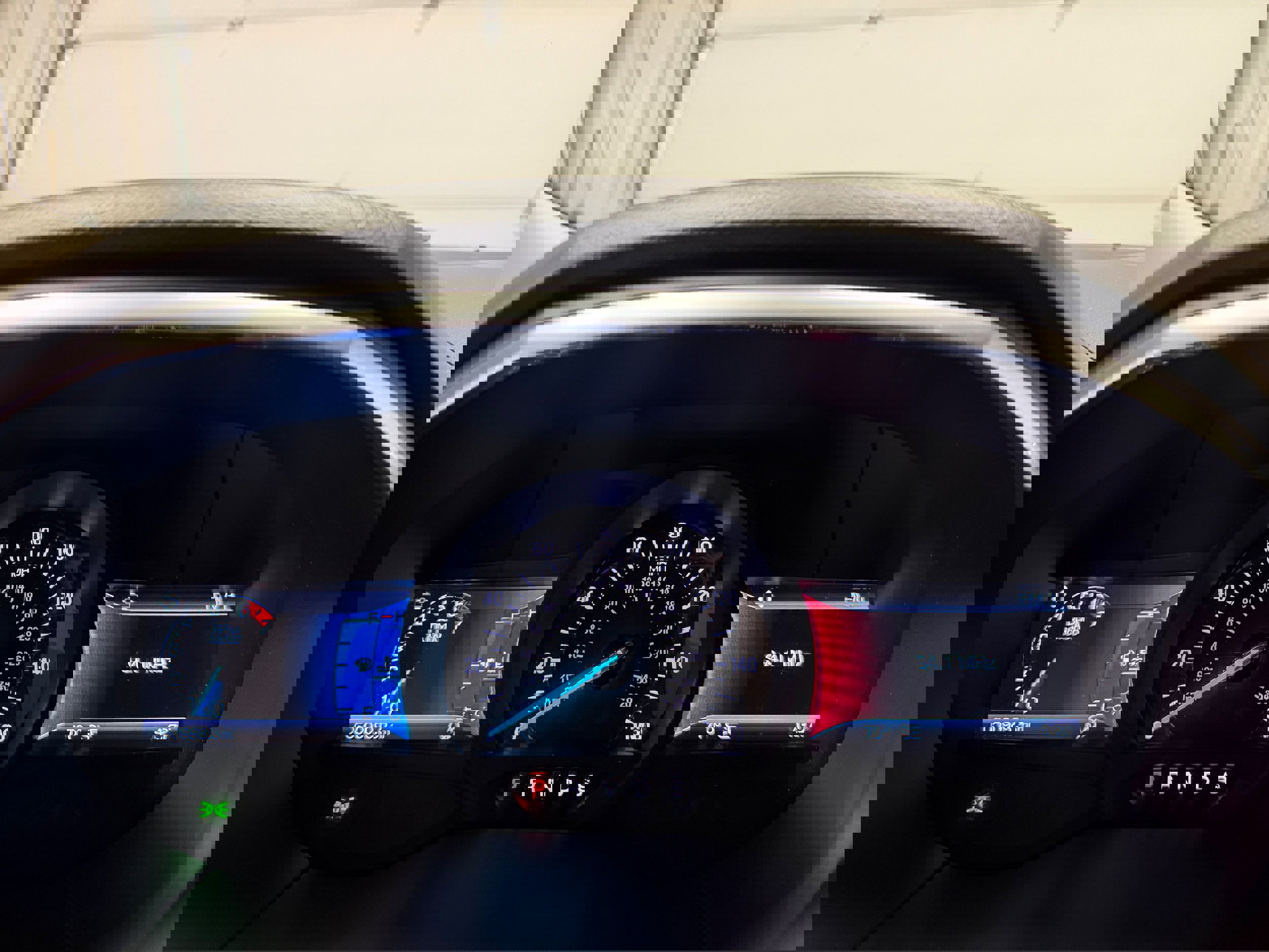 Certified 2019 Ford Edge Titanium w/ Cold Weather Package AWD/4WD image 18