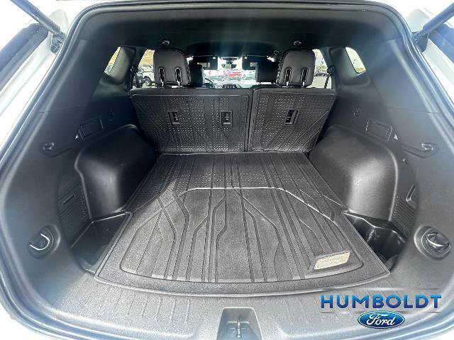 Used 2020 Chevrolet Blazer Premier w/ Driver Confidence II Package AWD/4WD image 34