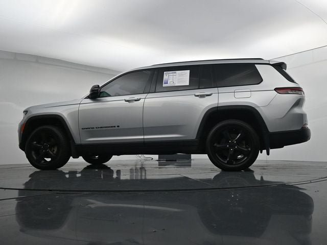 Used 2023 Jeep Grand Cherokee L Altitude AWD/4WD image 35