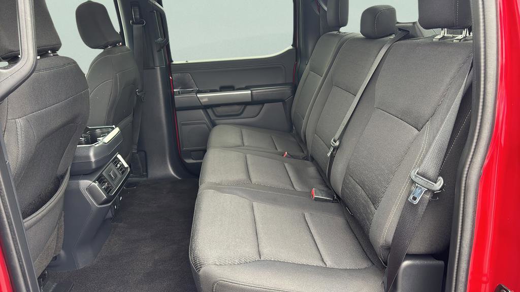 Certified 2022 Ford F150 XLT w/ Equipment Group 302A High image 7