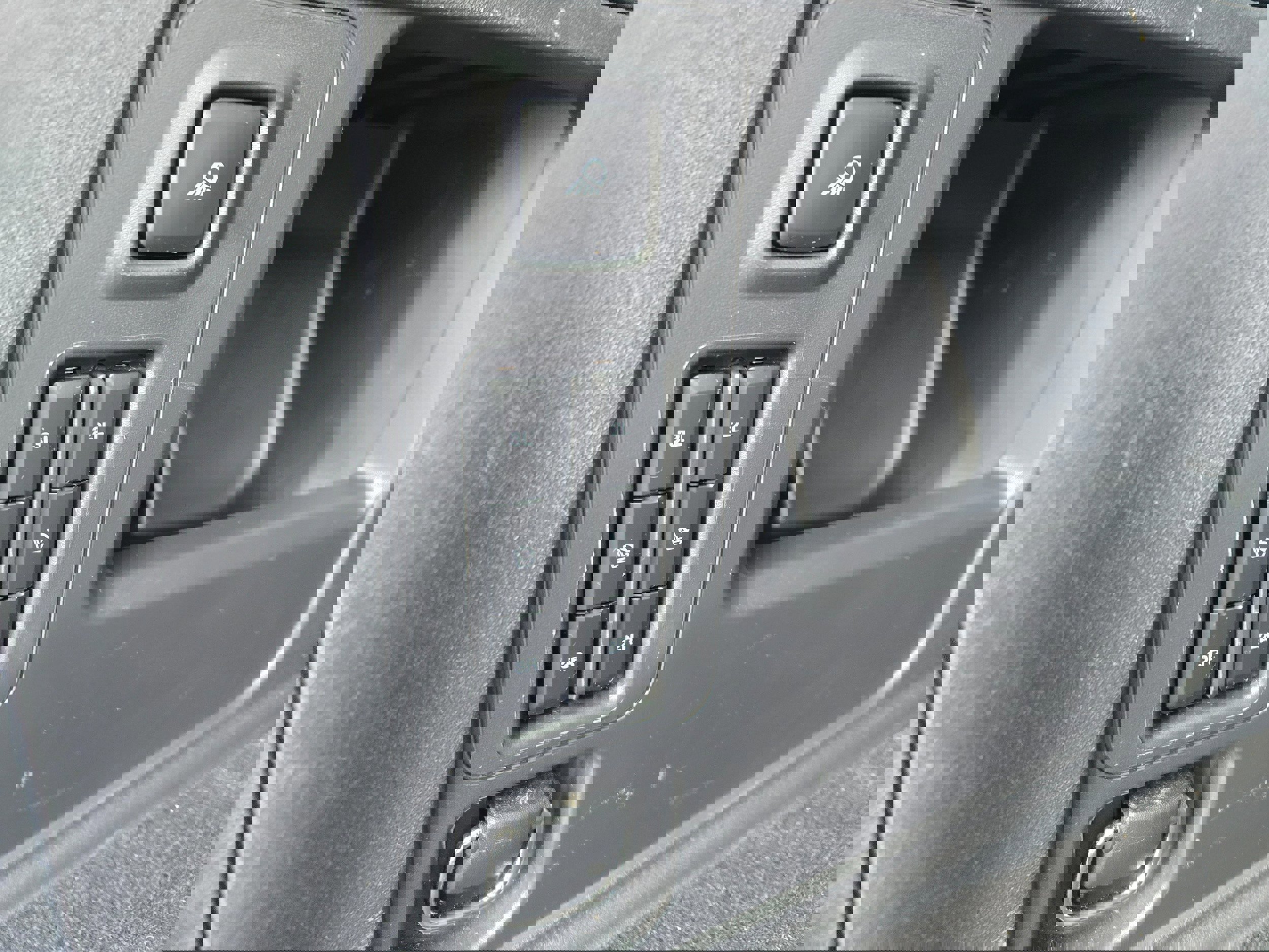 Certified 2025 Ford Expedition Active image 11