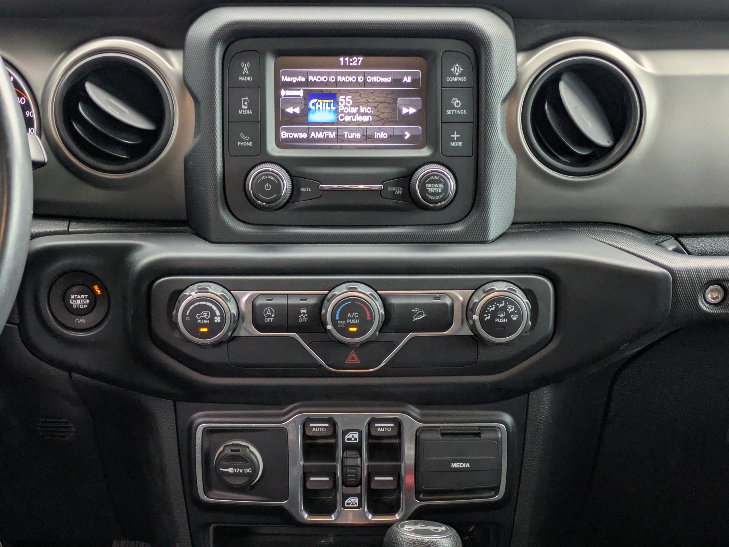 Used 2019 Jeep Wrangler Unlimited Sport S AWD/4WD image 18