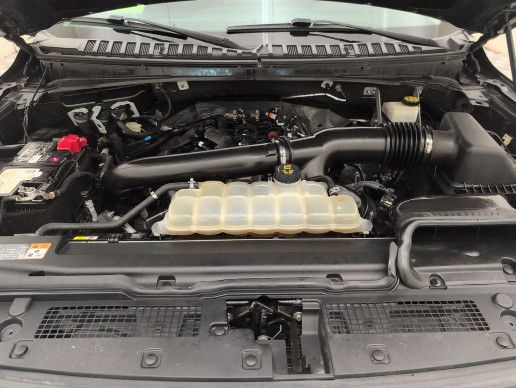 Certified 2022 Ford Expedition XLT RWD image 39