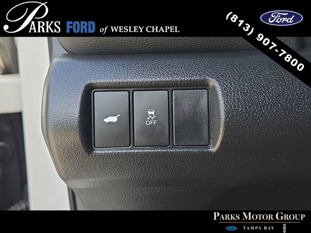 Used 2024 Honda Pilot Touring image 28