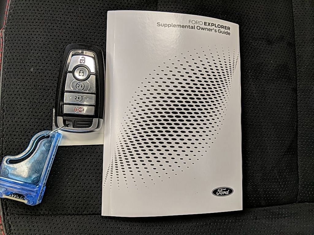 Certified 2025 Ford Explorer ST image 33