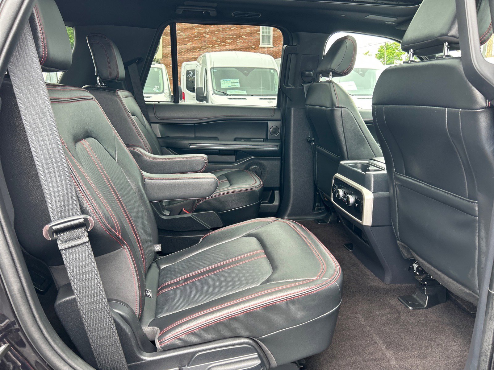 Certified 2022 Ford Expedition Limited AWD/4WD image 23