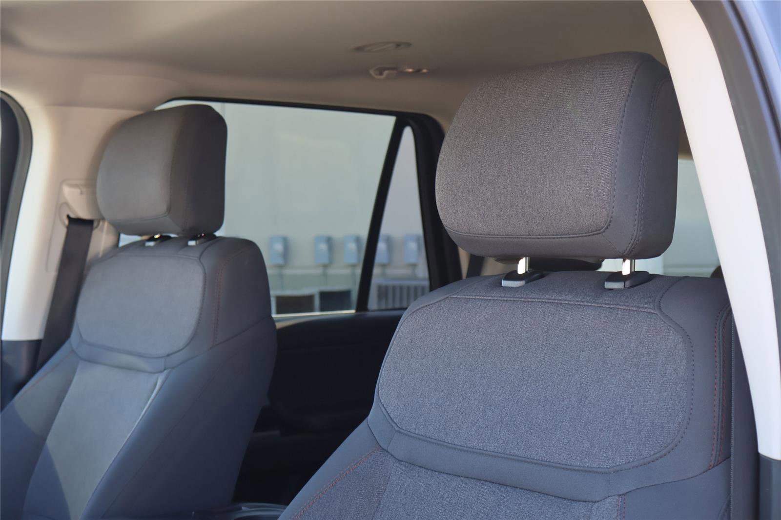 Certified 2025 Ford Expedition Active image 15