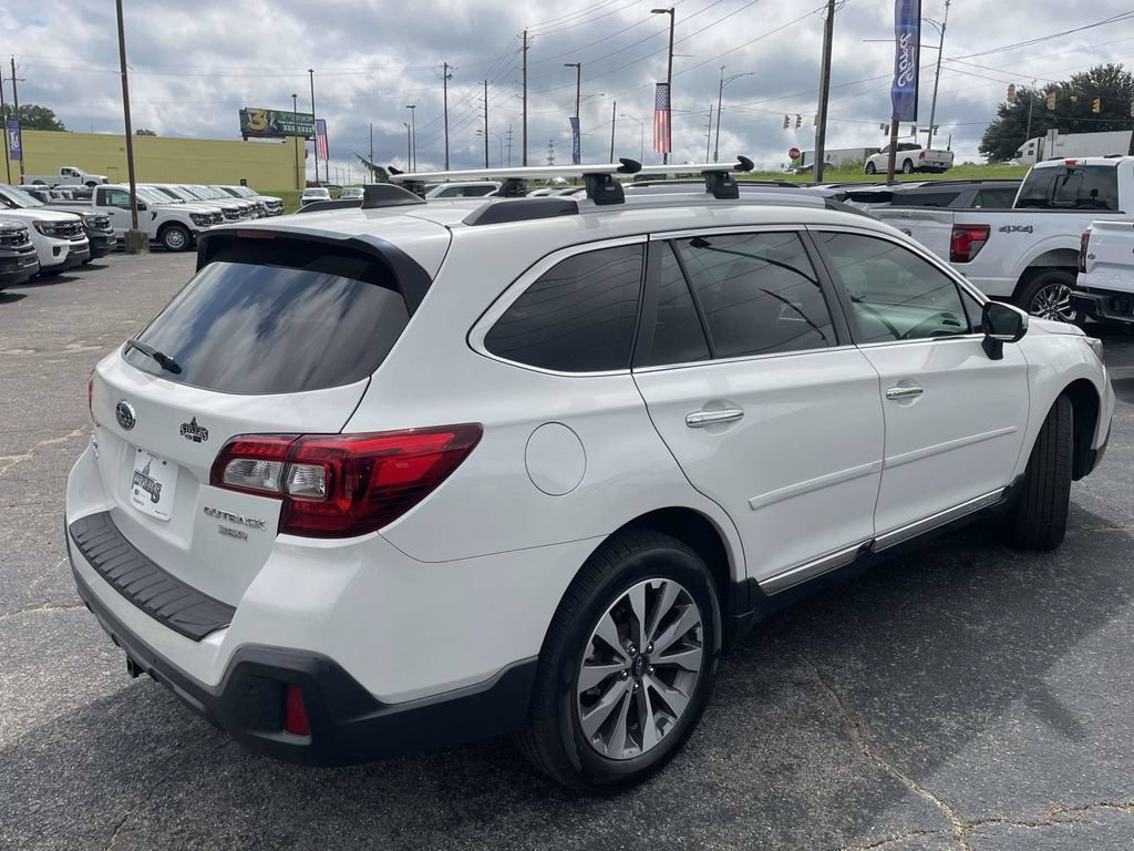 Used 2019 Subaru Outback 3.6R Touring w/ Popular Package #3A AWD/4WD image 3
