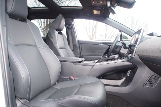 Used 2023 Toyota bZ4X FWD image 11