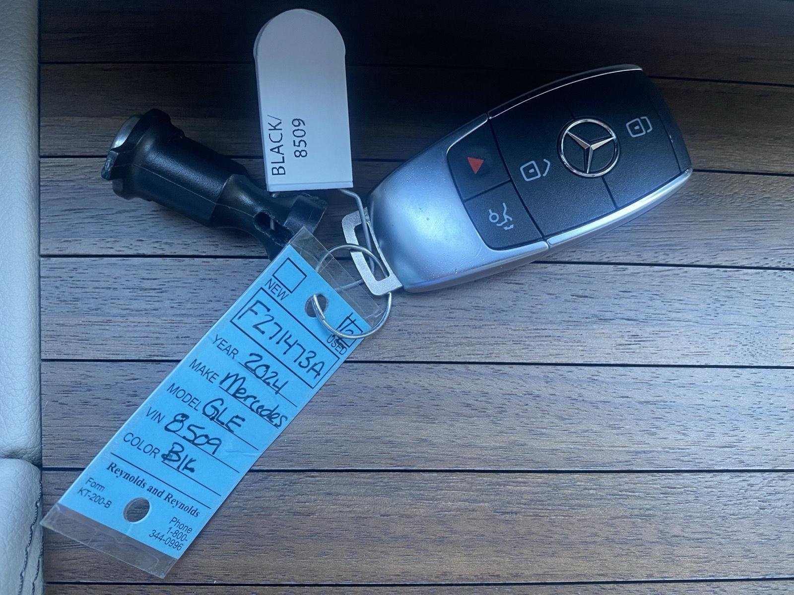 Used 2024 Mercedes-Benz GLE 350 4MATIC image 21