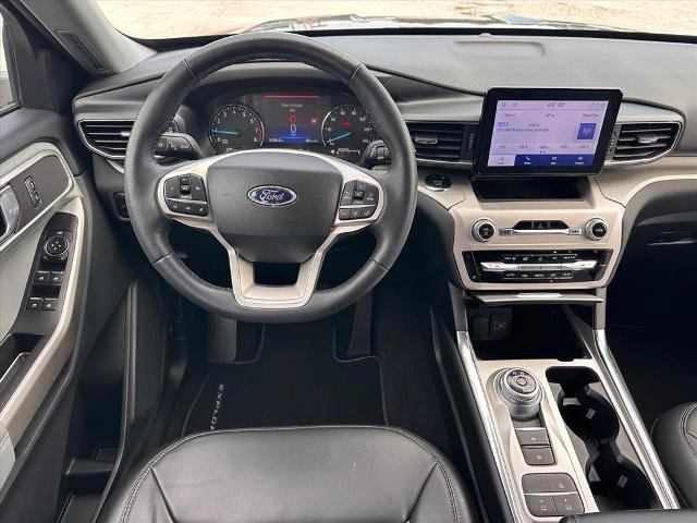 Certified 2023 Ford Explorer XLT w/ Equipment Group 202A RWD image 10