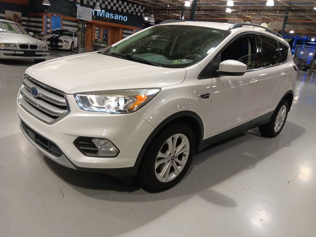 Certified 2018 Ford Escape SEL w/ Ford Safe & Smart Package AWD/4WD image 8