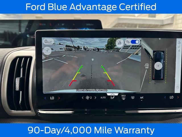 Certified 2025 Ford Expedition Active AWD/4WD image 22