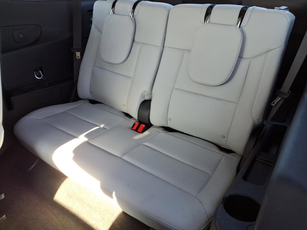 Certified 2025 Ford Explorer Platinum w/ Ultimate Package image 7