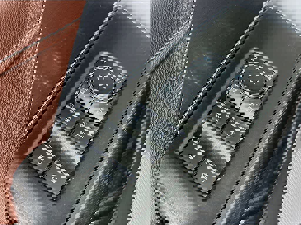 Certified 2022 Ford F150 Lariat image 30