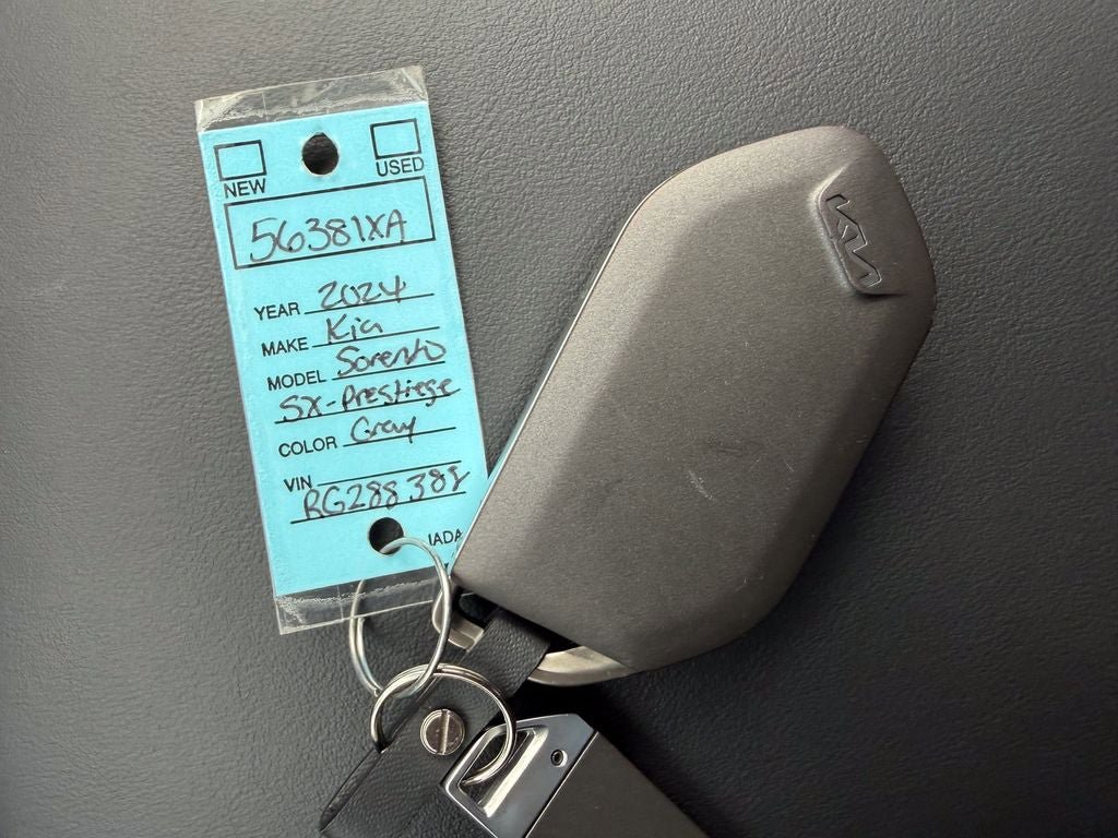 Used 2024 Kia Sorento SX Prestige AWD/4WD image 32