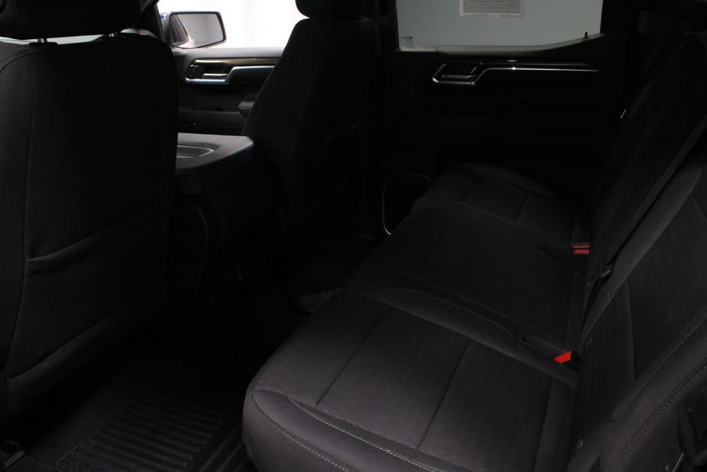 Used 2023 Chevrolet Silverado 1500 LT AWD/4WD image 21