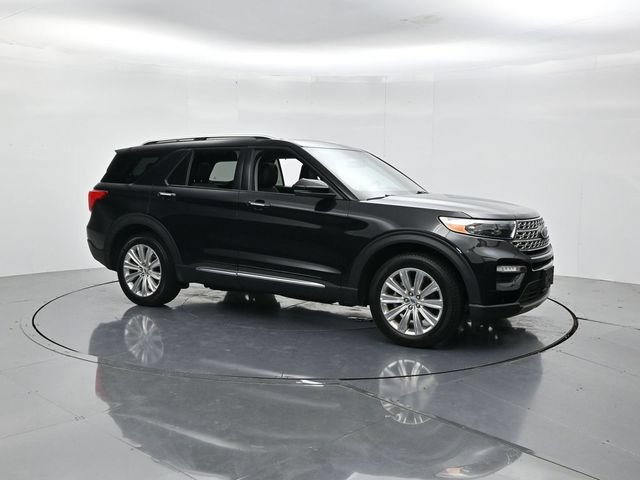 Certified 2023 Ford Explorer Limited w/ Limited Technology Package AWD/4WD image 3